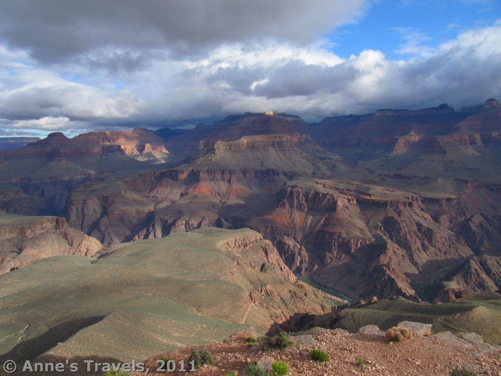 A view from Skeleton Point on the South Kaibab Trail, Grand Canyon National Park, Arizona