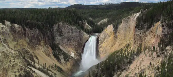 Views of Lower Yellowstone Falls: Red Rock Point