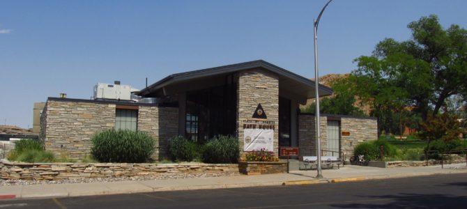 Free Soak in a Hot Spring: Hot Springs State Park, WY