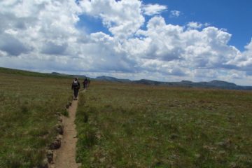 Flat Tops Hiking Around the Causeway: So Lovely!