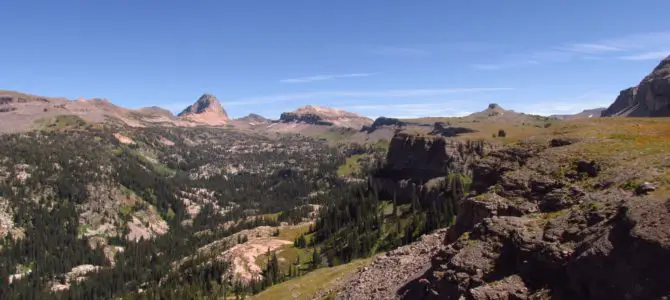 Day Hiking the Alaska Basin Overlook