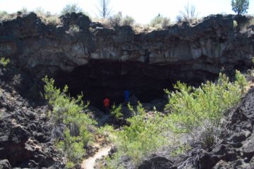 Lava Beds Cave Loop – Explore!