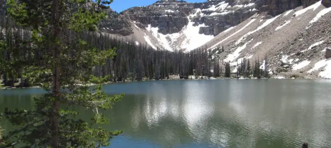 Beautiful Early Summer Hiking to Ibantik Lake