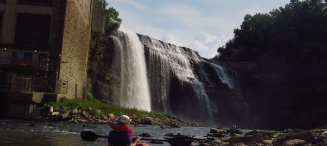 Kayaking the Genesee River to Lower Falls!