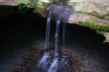 Cuyahoga Valley’s Blue Hen Falls