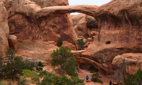 Devils Garden and Beyond Devils Garden and Beyond