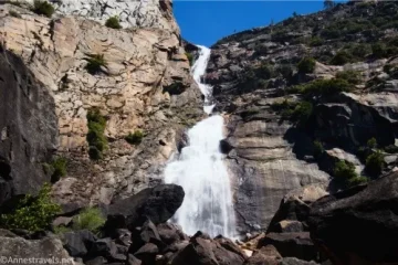 Hiking Hetch Hetchy to Wapama Falls