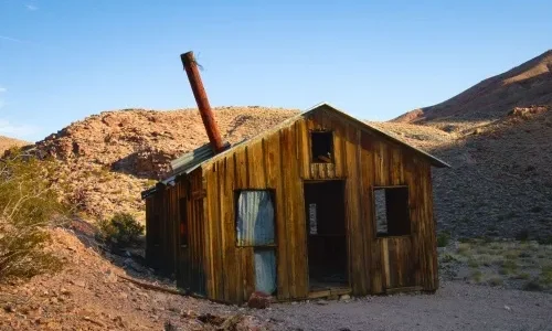 Exploring Around the Inyo Mine Exploring Around the Inyo Mine